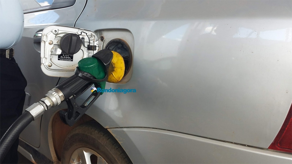 Petrobras anuncia redução no preço da gasolina