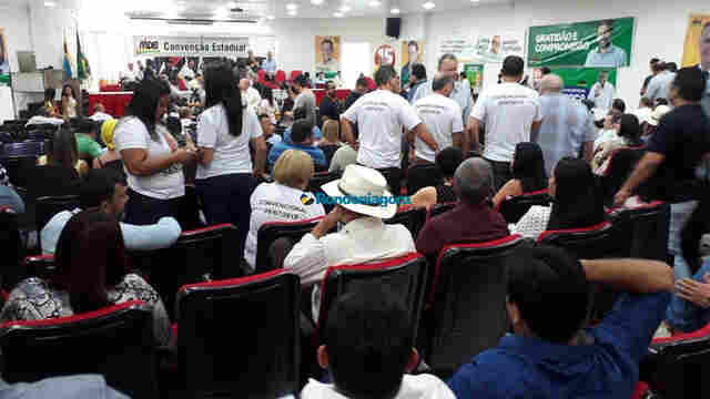 Convencionais do MDB decidem entre Raupp e Confúcio