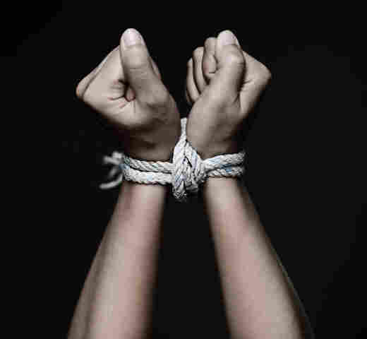 Mulheres e meninas são as principais vítimas de tráfico humano