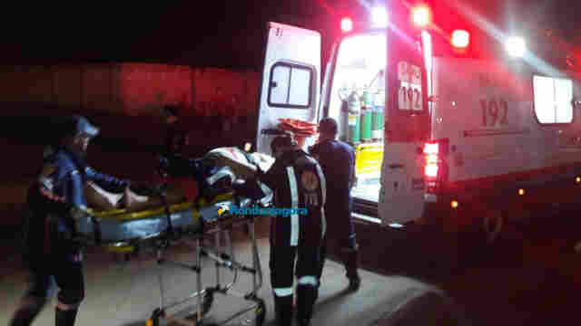 Grávida fica ferida ao se envolver em acidente de moto na Capital