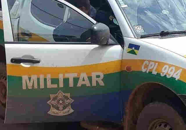 Homem é esfaqueado nas costas durante confusão entre usuários de drogas