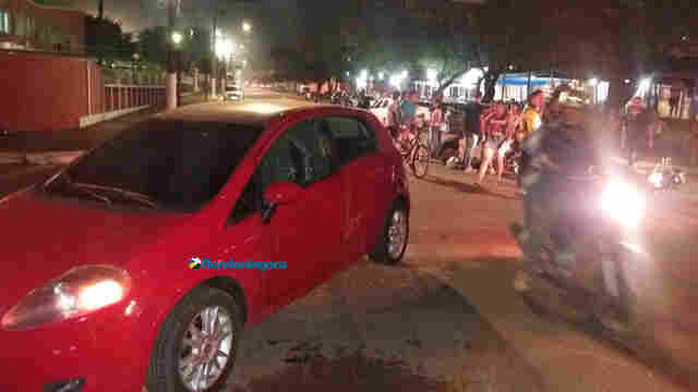 Colisão entre carro e duas motos deixa feridos no Centro de Porto Velho