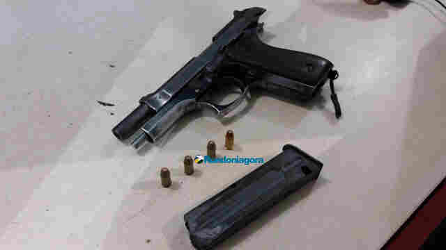 PM prende homem com pistola em distrito de Porto Velho