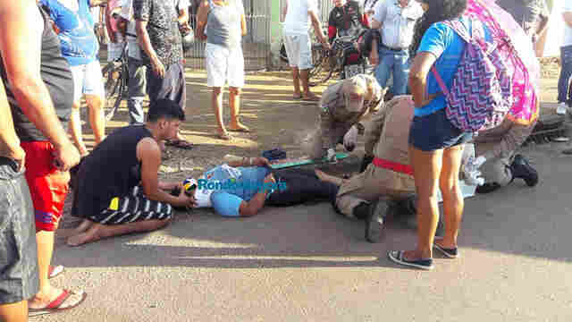 Motociclista tem fratura exposta após avançar preferencial