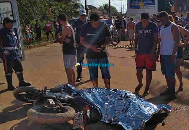 Motorista de ônibus avança preferencial e mata motociclista na Capital