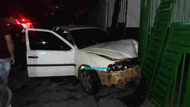 Motorista causa dois acidentes e foge deixando motociclista em estado grave, em Porto Velho