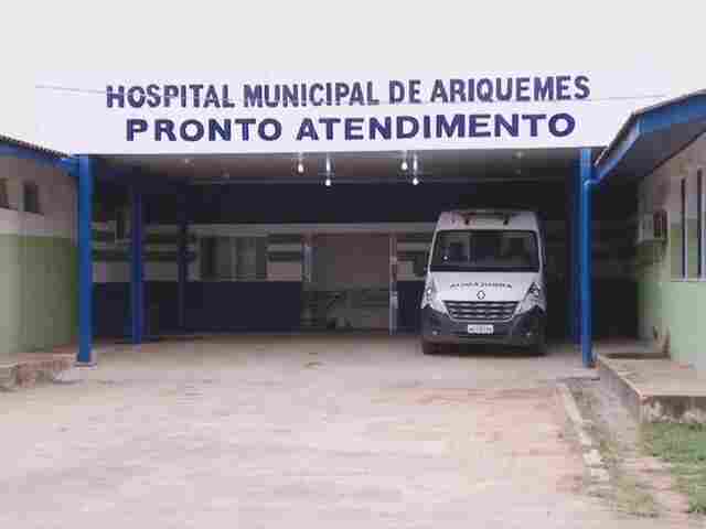 Jovem marca encontro por telefone e sofre tentativa de homicídio