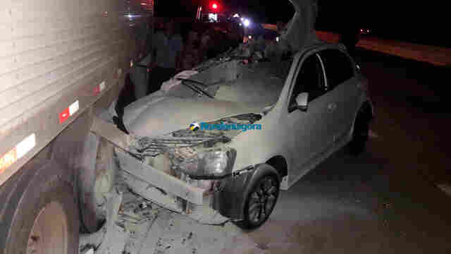 Motorista causa grave acidente após bater em moto, na BR-364, em Porto Velho