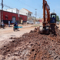 Prefeitura bloqueia trânsito na Avenida Mamoré, em Porto Velho