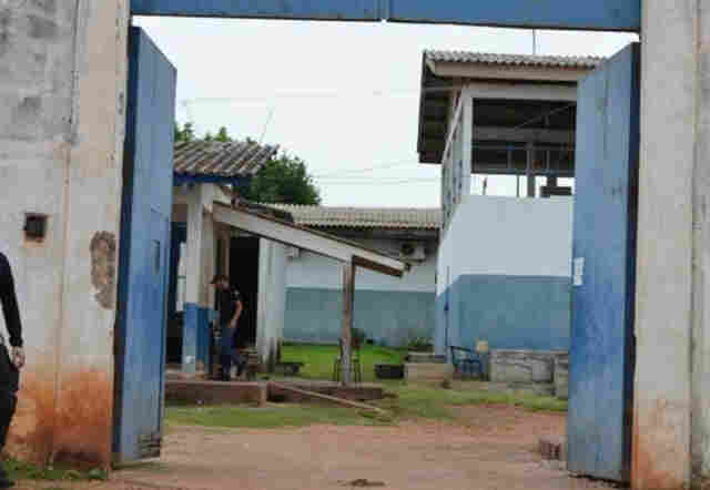 Apenado tenta fugir do presídio Ênio Pinheiro durante horário de visita, em Porto Velho