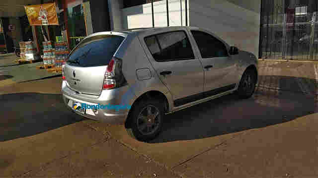 Universitário é preso por alugar carro clonado em Porto Velho