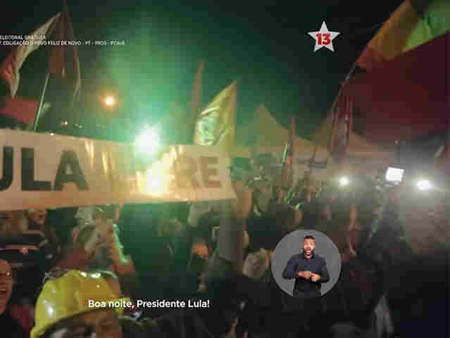 TSE determina exclusão de toda propaganda com Lula candidato