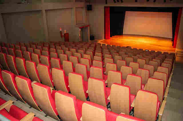 Teatro Guaporé é liberado para eventos, mas Palácio das Artes segue interditado na Capital