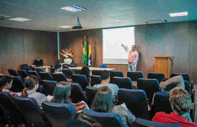 Contaminação por mercúrio nas áreas indígenas é tema de seminário para profissionais da saúde