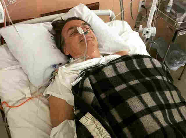 Vídeo: Bolsonaro é transferido para São Paulo