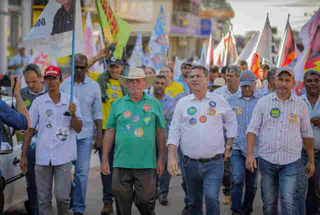 Durante campanha na região da BR-429, Maurão de Carvalho garante nova atualização do Zoneamento