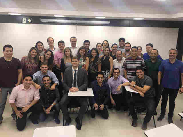 Rocha Filho fecha parceria com FGV e traz PhD formado na Flórida para palestrar sobre negócios no mundo jurídico