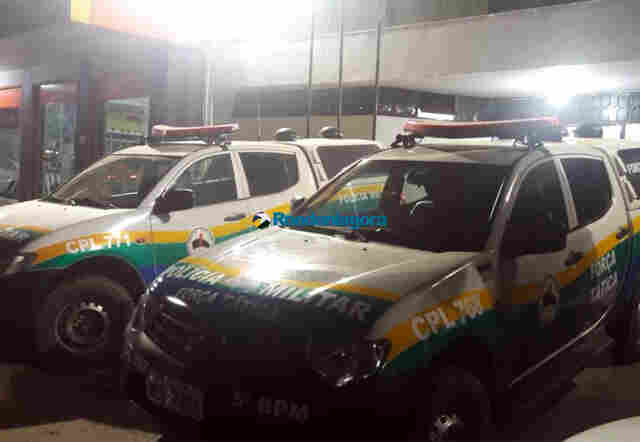 PM usa gás de pimenta e bala de borracha para conter confusão na Vila Calderita durante festival de praia