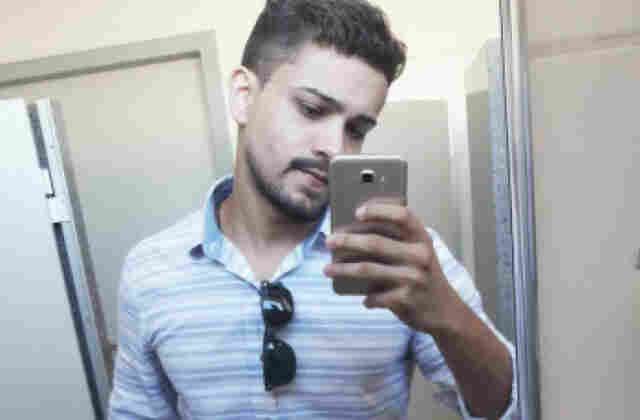 Jovem morre em colisão de carro com carreta na BR-364