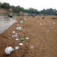 Toneladas de lixo foram retiradas após festival de praia da Vila Calderita
