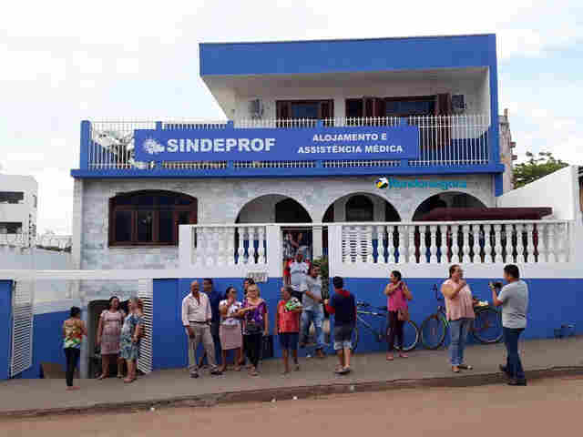 Sindeprof inaugura Hotel de Trânsito e sorteia cestas básicas
