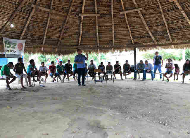 Maurão de Carvalho assume compromissos com comunidades indígenas em Guajará-Mirim