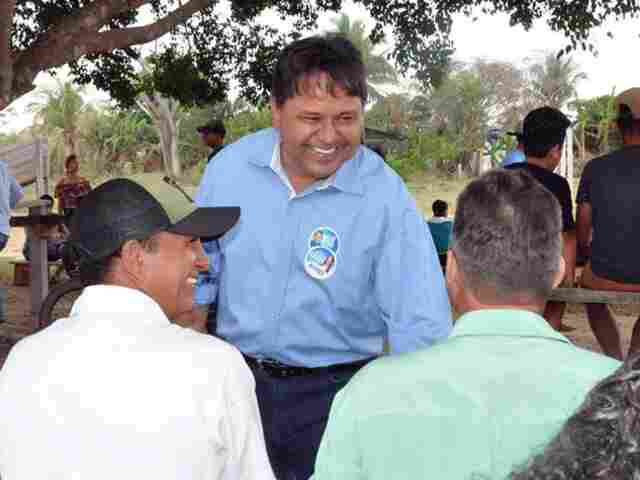 TSE suspende decisão do TRE e determina que Melki Donadon siga na campanha