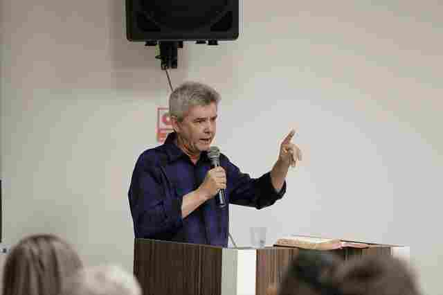 Jaime Bagattoli defende servidores públicos