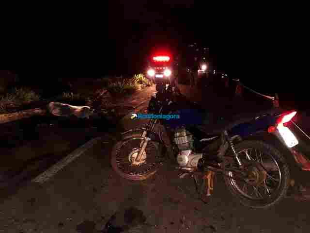 Ciclista vendedor de açaí morre em colisão com moto após a ponte do Rio Madeira