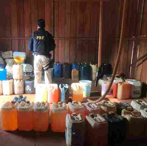 Mais de 8,8 mil litros de combustíveis adulterados são apreendidos pela PRF em Ariquemes