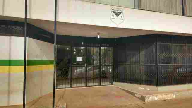 Homem é preso após invadir casa do próprio irmão e furtar eletrônico