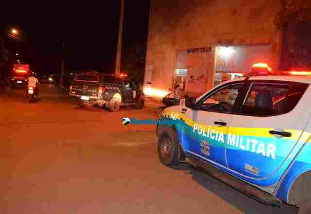Adolescente tenta recuperar moto furtada de comparsa e mata suspeito com tiro nas costas