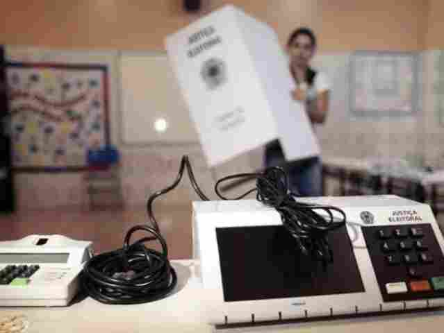 Sete mil eleitores brasileiros devem votar domingo na Argentina