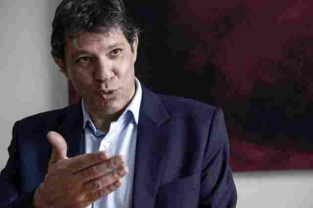 Haddad visita Cohab em SP e promete construir 500 mil casas por ano