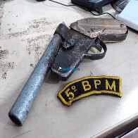 Após intensa perseguição, menor é flagrado com arma e confessa que faria assaltos na Capital