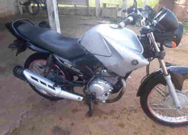 Polícia prende criminoso que negociava moto roubada na OLX