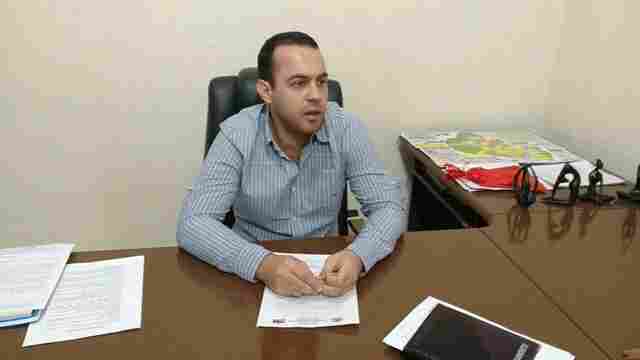 Márcio Oliveira agradece Emdur pela iluminação da quadra poliesportiva do bairro Castanheira