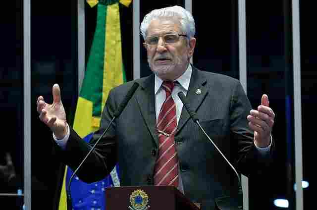 Reditario defende projeto para ‘acabar com privilégios’ em presídios