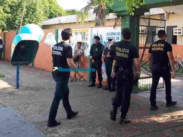 Vídeo: Criminosos roubam fiação da Escola John Kennedy; TRE tem contingência