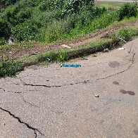 Prefeitura interdita Avenida Rogério Weber para conter desbarrancamento