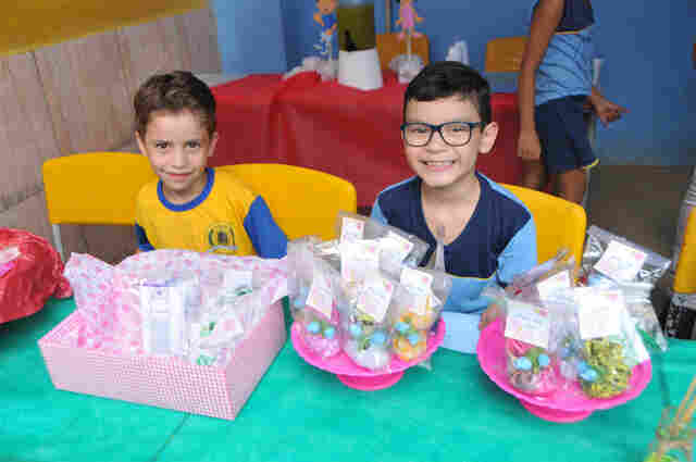 Alunos de escola municipal desenvolvem projeto sobre empreendedorismo na Capital