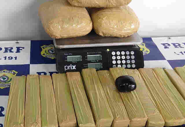 Traficante é preso com quase 8 quilos de droga que pegou no Paraguai e entregaria em Rondônia