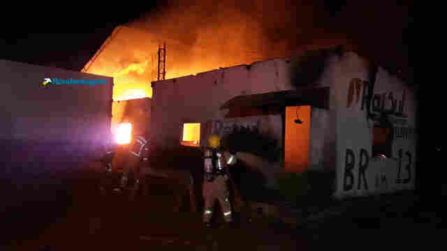Incêndio de grandes proporções destrói escritório de transportadora na BR-364