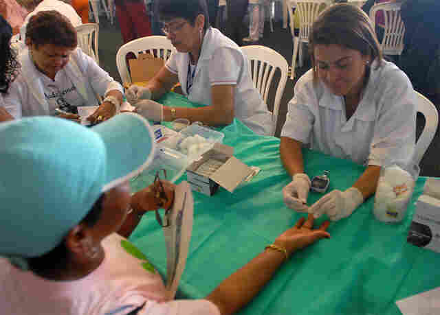 Teste gratuito para avaliar risco de diabetes será realizado em farmácia da Zona Leste de 14 a 30 de novembro