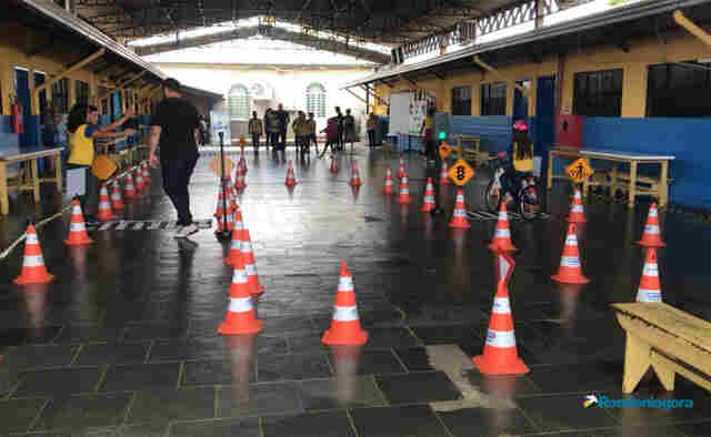Dnit leva noções de trânsito a alunos de escola pública de Porto Velho