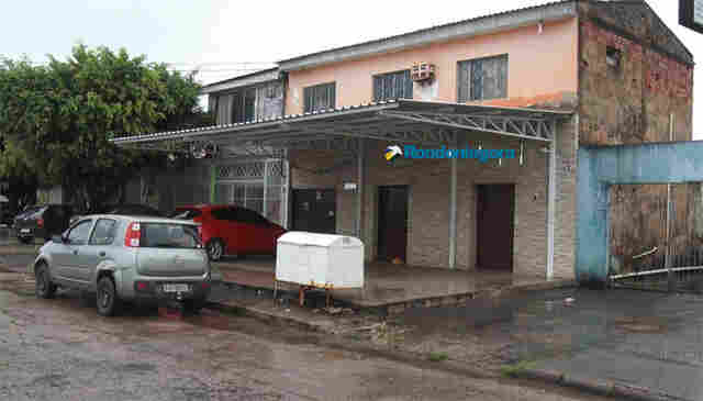 Criminosos agridem funcionários e roubam dinheiro e caminhonete do “bar do Bené”