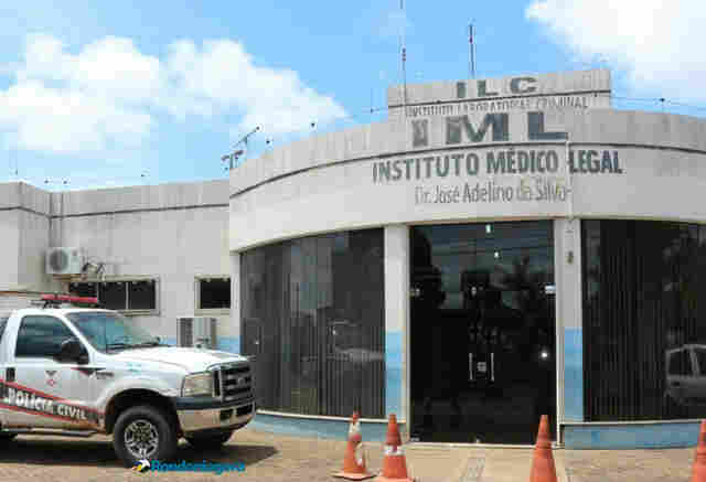 PM encontra jovem morto a tiros em matagal