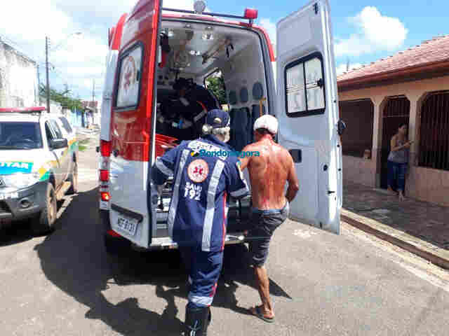 Trabalhador é atacado a facadas dentro de casa; criminoso foi preso