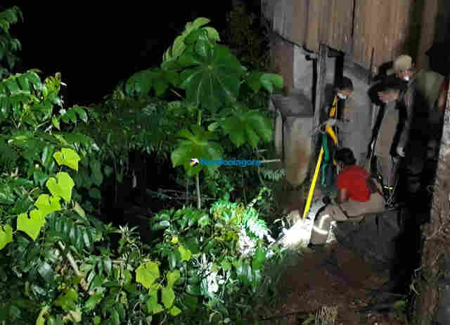 Homem com problemas psicológicos cai em ribanceira e é socorrido pelos Bombeiros