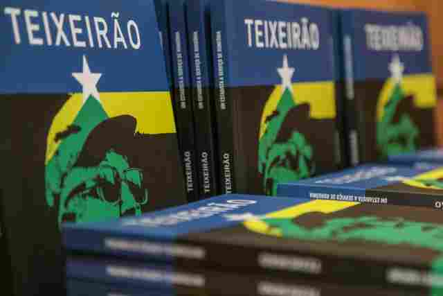 Livro conta a história de Jorge Teixeira de Oliveira, o primeiro governador de Rondônia